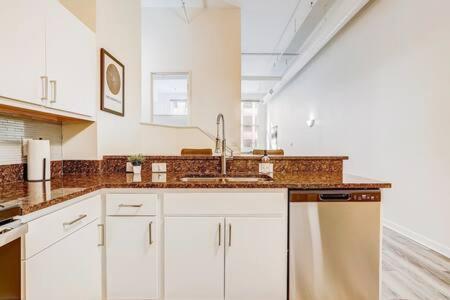 Cozysuites - 2Br With Direct Skybridge Access #1 Indianapolis Exteriér fotografie